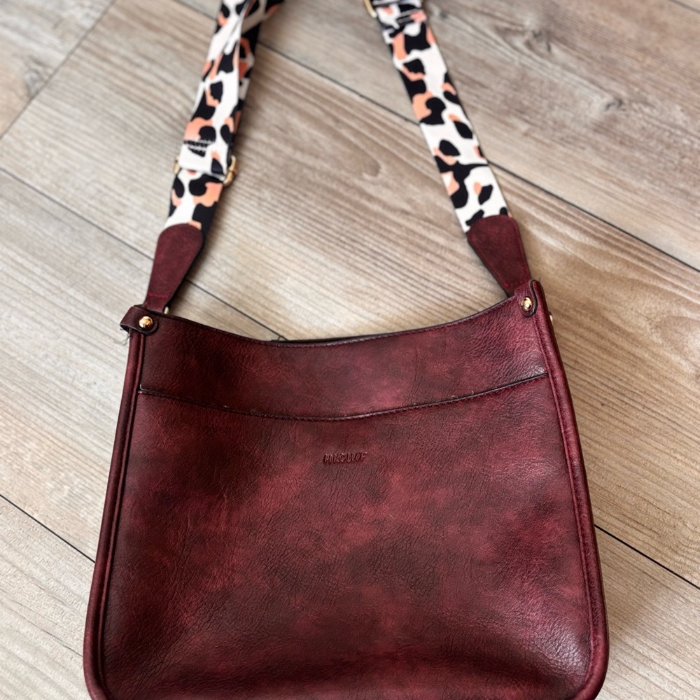 Elegant Burgundy Shoulder Tote